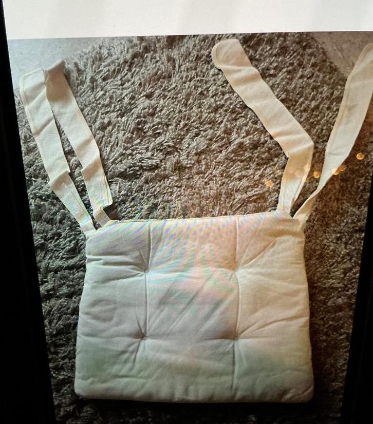 6 mooie landelijke kussens met linten 25€, Huis en Inrichting, Woonaccessoires | Kussens, Zo goed als nieuw, Wit, Ophalen of Verzenden