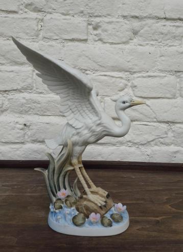 bisquit beeldje witte reiger h 21,5 cm