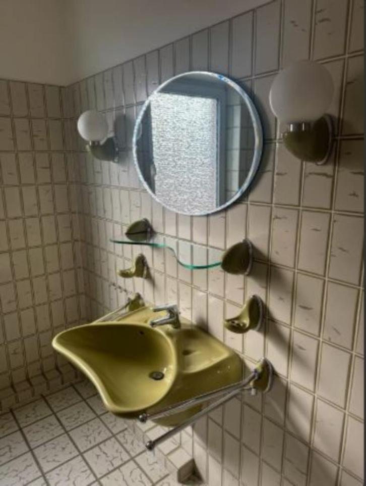 vintage set wastafel lavabo Luigi Colani moosgrün, Verzamelen, Retro, Huis en Inrichting, Ophalen