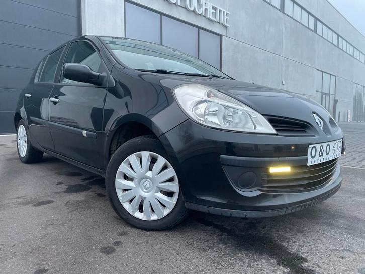 Renault Clio Airco/5Deurs, Autos, Renault, Entreprise, Achat, Clio, ABS, Airbags, Air conditionné, Ordinateur de bord, Verrouillage central