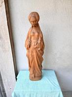 Houten beeld vrouw 1979, Antiek en Kunst, Antiek | Religieuze voorwerpen, Ophalen of Verzenden