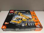 Lego Technic 42009 Yellow Crane scellée à l'état neuf 2013, Ensemble complet, Lego, Enlèvement ou Envoi, Neuf
