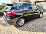 BMW 218i Active Tourer Luxury Edition, Auto's, BMW, Monovolume, Zwart, 5 deurs, Particulier