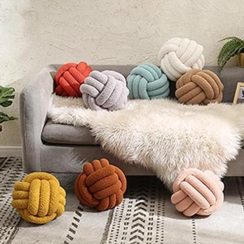 Knoopkogelkussen extra zacht beige GRATIS LEVERING, Huis en Inrichting, Woonaccessoires | Kussens, Nieuw, Beige, Rond, Verzenden