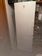 Electrolux a++++ koel-vriescombinatie, Ophalen, Zo goed als nieuw