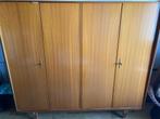 Zeer oude vintage kast jaren 60, Antiek en Kunst, Antiek | Meubels | Kasten, Ophalen