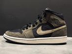 Nike Jordan 1 Mid - Military Olive mt.39, Kleding | Dames, Nike Jordan, Ophalen of Verzenden, Sneakers, Gedragen