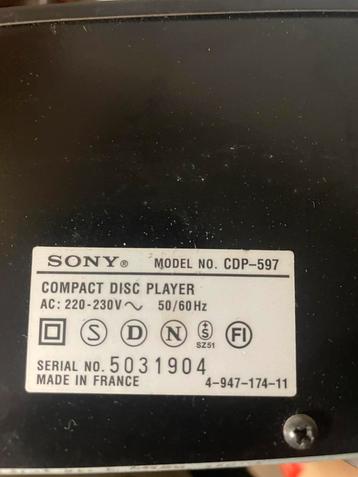 Sony CDP-597 cd-speler disponible aux enchères