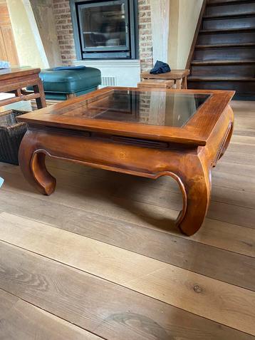 Salontafel glazen blad beschikbaar voor biedingen