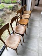 11 oude cafestoelen, Vijf, Zes of meer stoelen, Gebruikt, Bruin, Hout