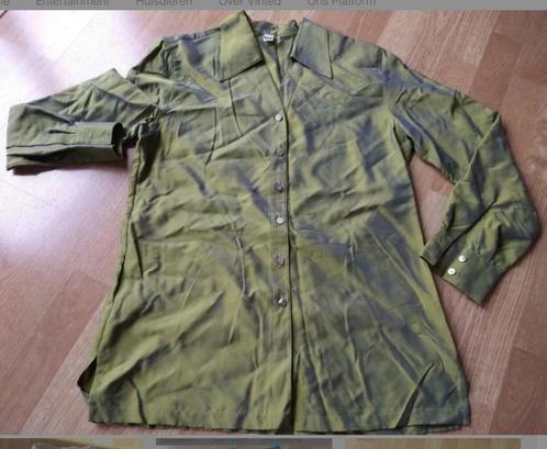 Vintage blouse in speciale kleur, Kleding | Dames, Blouses en Tunieken, Maat 38/40 (M), Verzenden