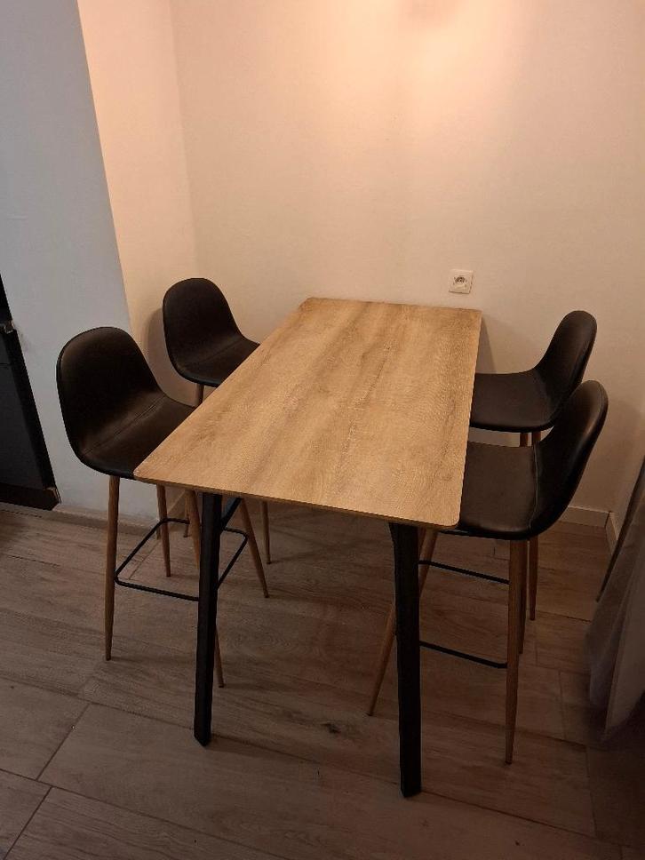 Tafel met 4 stoelen, Huis en Inrichting, Tafels | Eettafels, Zo goed als nieuw, 50 tot 100 cm, 100 tot 150 cm, Vier personen, Rechthoekig