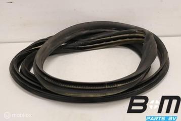 Portierrubber linksachter Skoda Fabia 3 6V6867367D beschikbaar voor biedingen