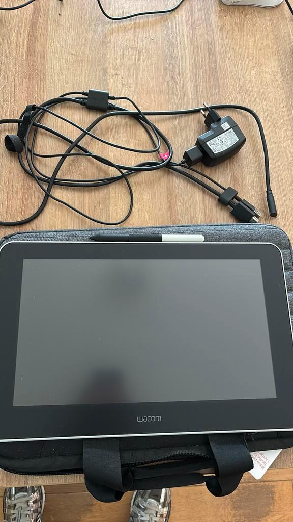 Wacom One tekentablet, Computers en Software, Tekentablets, Zo goed als nieuw, Ophalen