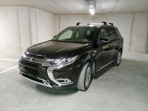 Mitsubishi Outlander PHEV INSTYLE NAVI, topversie, Autos, Mitsubishi, Particulier, Outlander, Caméra 360°, 4x4, ABS, Caméra de recul