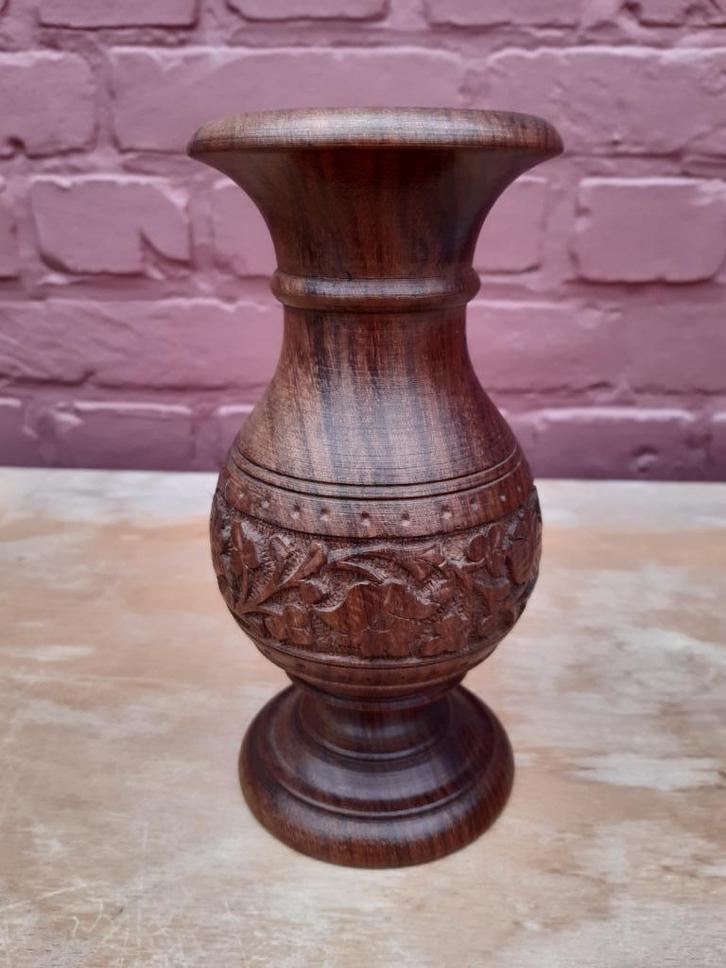 gesculpteerd houten siervaasje 17 cm, Antiek en Kunst, Kunst | Beelden en Houtsnijwerken, Ophalen of Verzenden