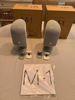 2 B&W M-1 satellietluidsprekers (wit), Audio, Tv en Foto, Luidsprekerboxen, Ophalen of Verzenden, Gebruikt, Front, Rear of Stereo speakers