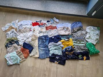Pakket jongenskledij maat 74 beschikbaar voor biedingen