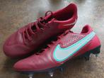 Chaussures de foot "Nike" 41., Sports & Fitness, Football, Comme neuf, Enlèvement ou Envoi, Chaussures