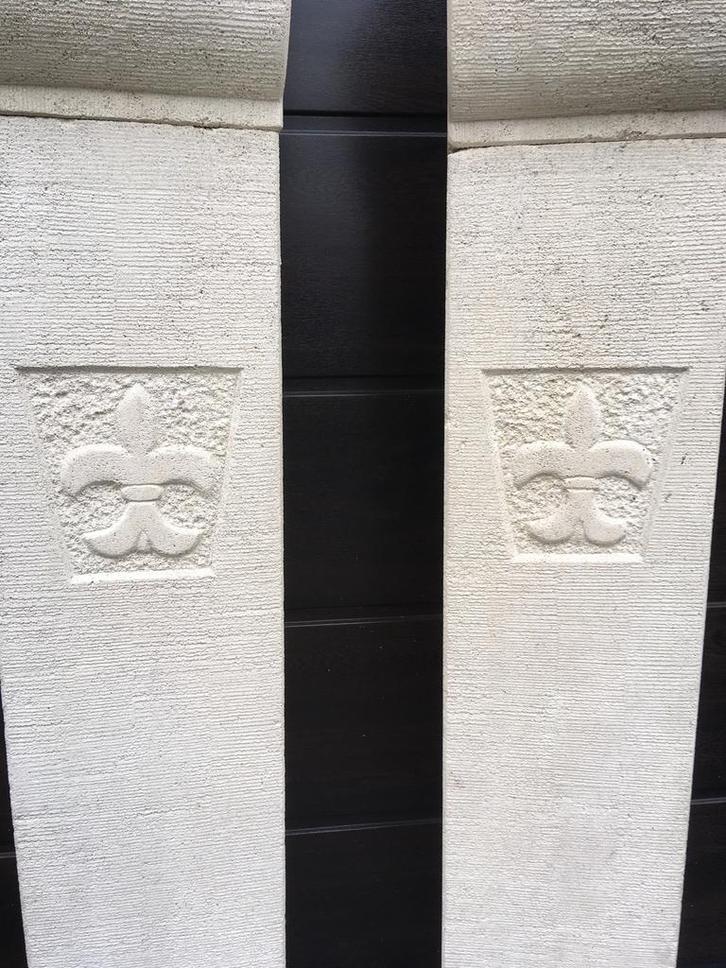 Schouwmantel zuilen met franse Lelie, Huis en Inrichting, Woonaccessoires | Zuilen en Pilaren, Ophalen