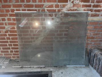 verre 115 x 140 disponible aux enchères