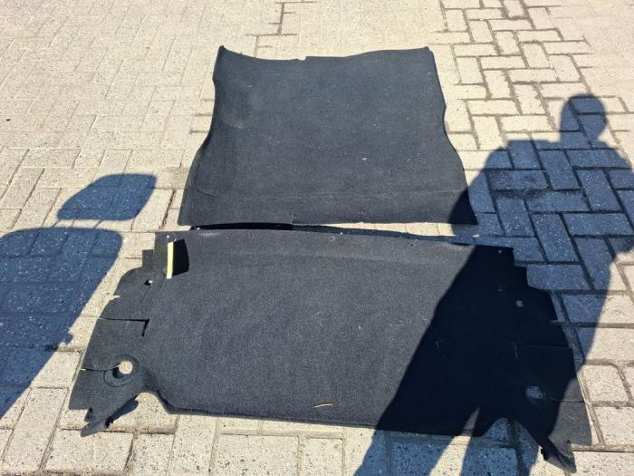 Vloerplaat bagageruimte van een Volkswagen Golf, Auto-onderdelen, Interieur en Bekleding, Volkswagen, Gebruikt, 3 maanden garantie