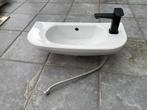 Handenwasser met kraan (toilet/wc), Doe-het-zelf en Bouw, Sanitair, Ophalen, Gebruikt, Steen, Wastafel