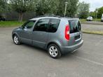 Skoda Roomster 1.2 essence Airco Gps panoramique, Te koop, Bedrijf, Benzine, Monovolume