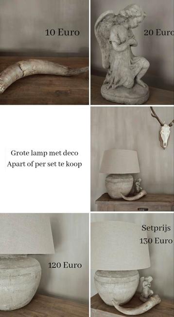 Mooie lamp met decoratie  beschikbaar voor biedingen