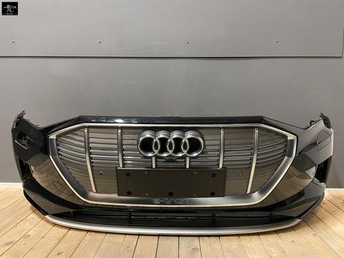 Audi E-Tron 4KE voorbumper, Autos : Pièces & Accessoires, Autres pièces automobiles, Audi, Utilisé, Enlèvement