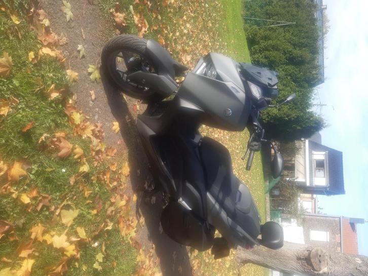 Xmax 300  2025, Motoren, Motoren | Yamaha, Particulier, Scooter, ABS, LED Verlichting, Ophalen