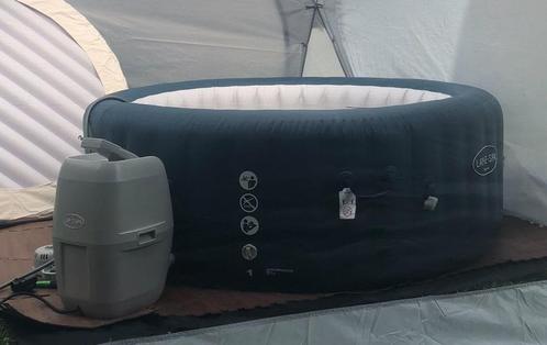 Jacuzzi Lay Z Spa 196x71cm Airjet Plus - 4-6 pers. met wifi, Tuin en Terras, Bubbelbaden en Hottubs, Zo goed als nieuw, Opblaasbaar