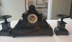Marmeren klok met bijhorende kandelaars, Antiek en Kunst, Ophalen