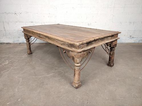 Grote antieke Indische tafel, Antiek en Kunst, Antiek | Meubels | Tafels, Ophalen of Verzenden