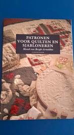 2 boeken over patchwork en quilten, Hobby en Vrije tijd, Ophalen, Zo goed als nieuw