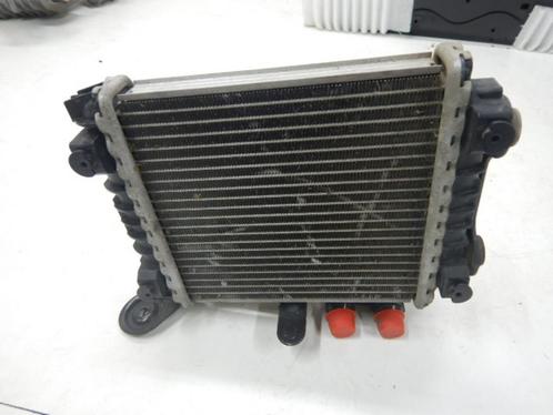 VW Passat B8 Extra Radiateur Links 5Q0121253J, Auto-onderdelen, Motor en Toebehoren, Volkswagen, Gebruikt, Ophalen of Verzenden