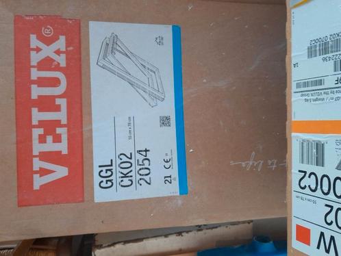 Velux 55x78, Doe-het-zelf en Bouw, Deuren en Vliegenramen, Nieuw