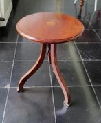 Bijzettafel op voetstuk, Antiek en Kunst, Antiek | Meubels | Tafels, Ophalen