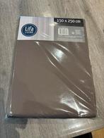 Overgordijn, Enlèvement, Comme neuf