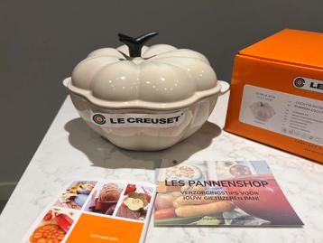 Nieuwe Le Creuset pompoen Meringue 20 cm beschikbaar voor biedingen