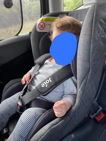 Autostoel joie beschikbaar voor biedingen
