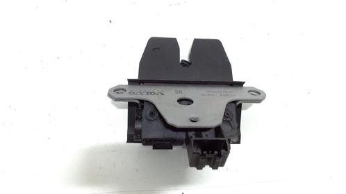 SLOTVANGER ACHTERKLEP ELEKTR. Volvo V40 (MV) (31335870), Auto-onderdelen, Carrosserie, Achterklep, Volvo, Gebruikt