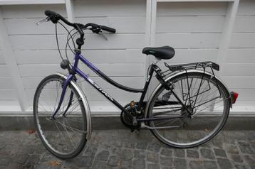 Hybride fiets (aluminium) beschikbaar voor biedingen