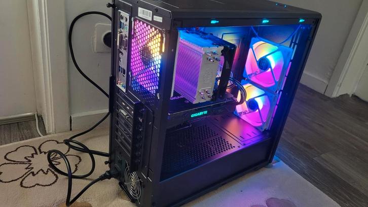 GAME PC i7 7700K GTX 1070 8gb RAM 16GB, Computers en Software, Desktop Pc's, Zo goed als nieuw, HDD, SSD, 16 GB, Ophalen of Verzenden