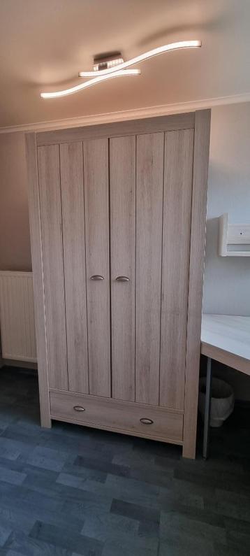 complete kwalitatieve slaapkamer  beschikbaar voor biedingen