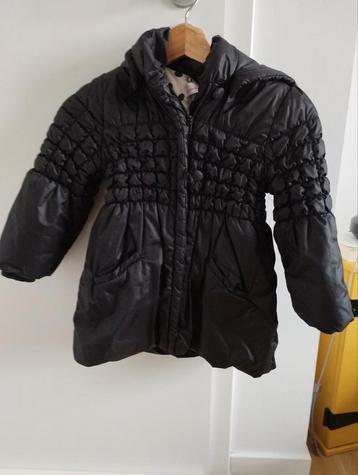 Veste noir fille, 4 ans  disponible aux enchères