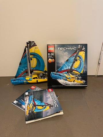 Lego technic Racejacht 42074 beschikbaar voor biedingen