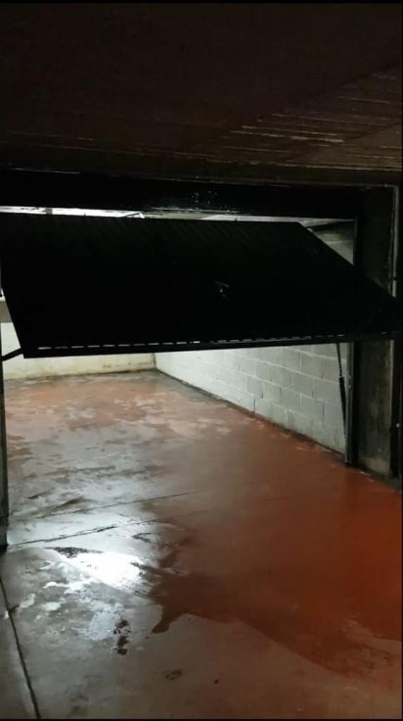 Garage sécurisé avec électricité à 2 min de Gare de l'Ouest, Immo, Garages en Parkeerplaatsen, Brussel