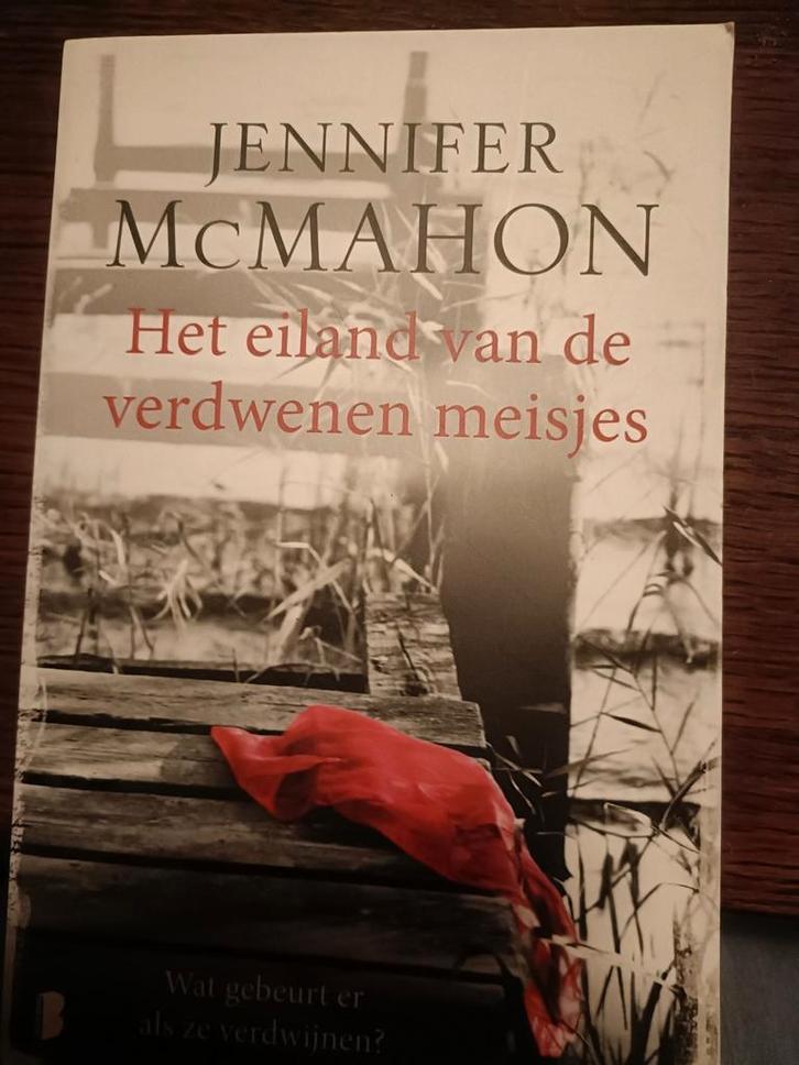 Jennifer McMahon - Het eiland van de verdwenen meisjes, Boeken, Thrillers, Zo goed als nieuw, Ophalen of Verzenden