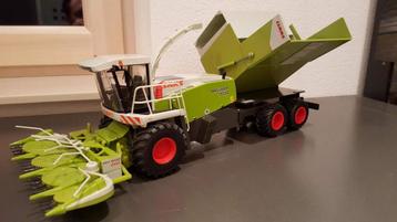 Claas Jaguar 900 met Field Shuttle 1/32 selfmade disponible aux enchères